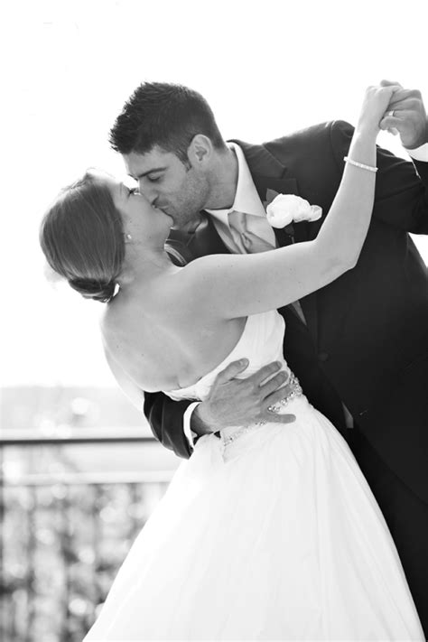 A Smile A Kiss And A Dance All Rolled Into One Wedding Photos
