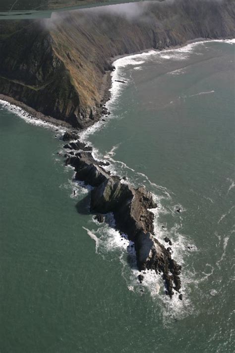 Sea Stack And Headland Ca Vertical Geology Pics