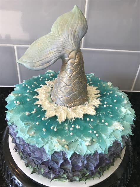 Bake a sheet cake the size that you need. Birthday cake with fish 🐟- made by Jo | Cake, Birthday ...