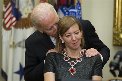 Ex Defense Secretarys Wife Says Photo Of Her With Biden Misleading