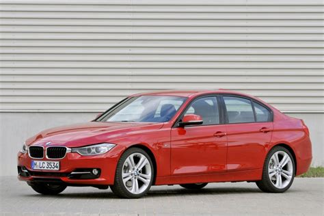 Bmw 328i 🚗 Car Technical Specifications