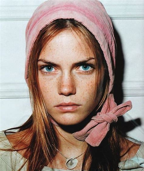 “mini I Like Your Style” Mini Anden By Pierre Bailly For The Face 2001 Freckles Girl Face
