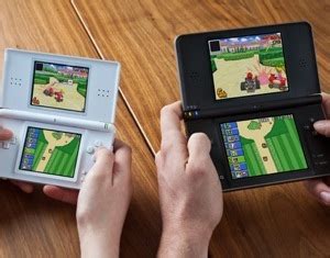 Descarga juegos para ninteno ds. Nintendo DSi XL, la consola creciente llega el 5 de marzo