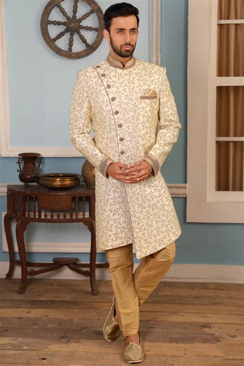 Pakistani Mens Clothing In Mens Sherwani Style Gn33