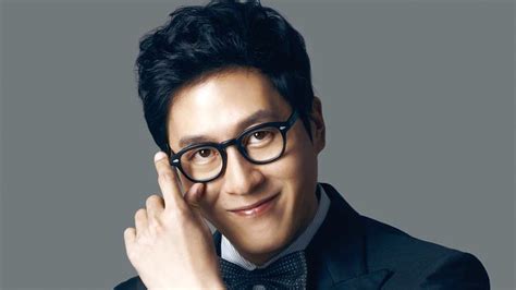 Kim joo hyuk didn't die of a heart attack, this is the result of his autopsy. Korean Actor KIM JOO HYUK Dies in Car Crash - YouTube