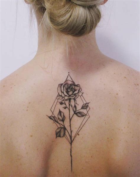 60 Attractive And Sexy Back Tattoo Ideas For Girls 2020 Sooshell