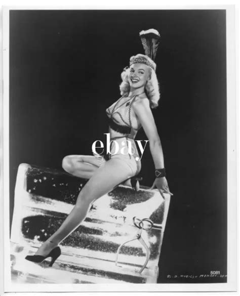Vintage Marilyn Monroe Rare Hot Photo Sexy Feather Bare Legs Busty Cute