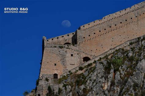 Ιδρυτής της πόλης θεωρείται ο ναύπλιος, πατέρας του μυθικού ήρωα παλαμήδη. Φωτογραφία: ΝΑΥΠΛΙΟ: ΦΕΓΓΑΡΙ.