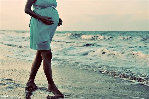 Maternity Wish I Lived Near The Ocean Beach Maternity Pictures Maternity Pictures Maternity