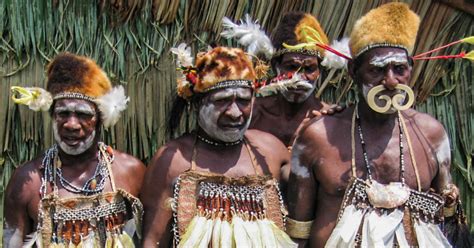 Mengenal Berbagai Adat Istiadat Suku Asmat Suku Asli Papua