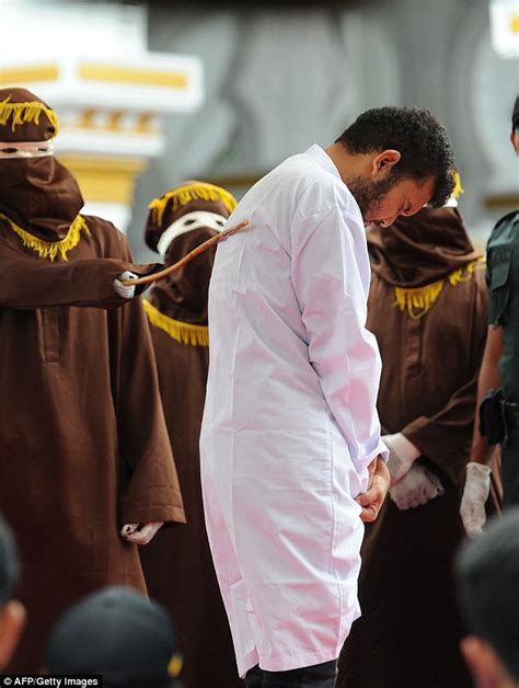 Gay Men Caned 85 Times Under Sharia Laws In Indonesia Daily Mail Online