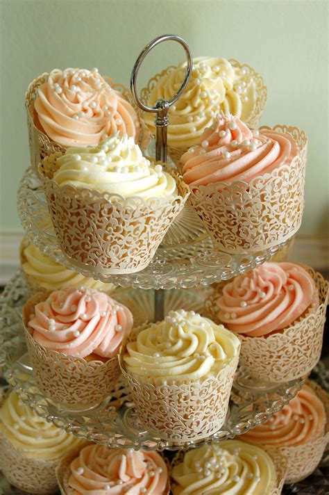 Ivory And Pink Vintage Style Cupcakes Green Kitchen Cakes