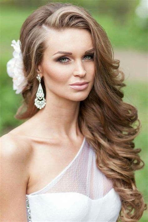 25 Inspiration Hairstyle Long One Side