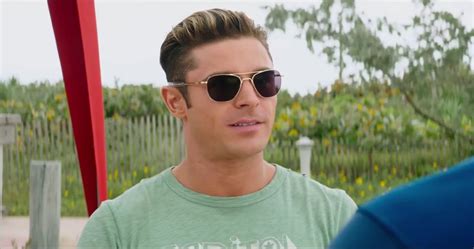 Zac Efrons Sunglasses In Baywatch 2017