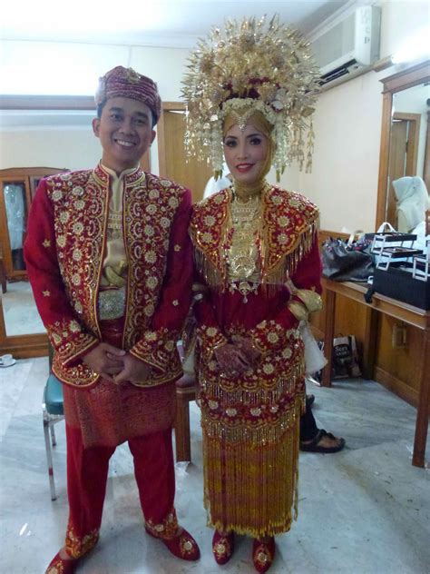 Indonesian Travels A Minangkabau Wedding