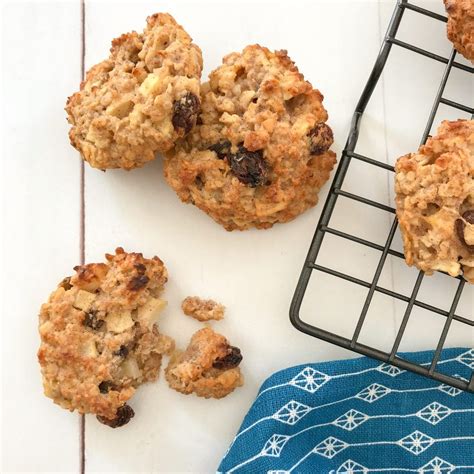 Preheat oven to 375° and grease cookie sheet. Apple Oat Cookies | Recipe | Oat cookies, Sugar free oat cookies, Yummy cookies