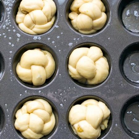 Rich in eggs, milk and butter, it is usually prepared for easter in bulgaria, and mostly for every major holiday. Easter Bread Muffins - Cooking LSL