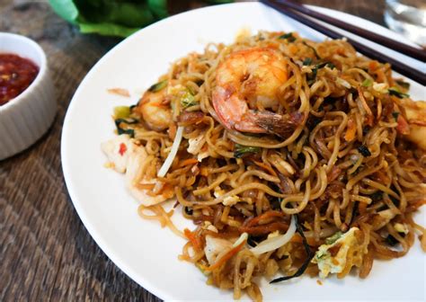 Authentic Mie Goreng Recipe Indonesian Fried Noodles Recipe