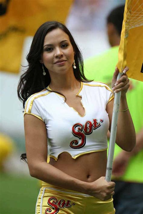 Nfl And College Cheerleaders Photos Foreign Cheerleader Friday Mexican Soccer Cheerleaders