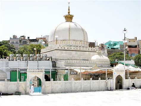 Find over 100+ of the best free download images. Sufi shrine of sultan-ul-hind Hazrat Khwaja Moinuddin ...