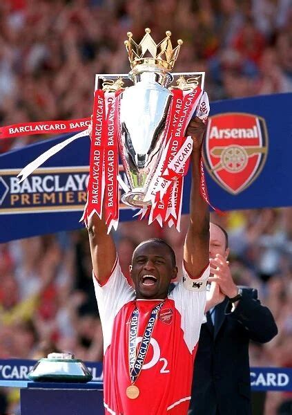 Vieira Trophy 8 040515afc Photos Prints Posters Framed Puzzles 2769