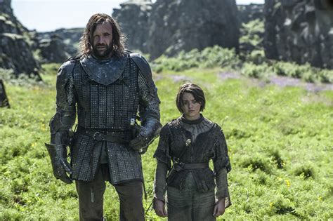 Unexpected visitors arrive in mole's town. Season 4, Episode 8 - The Mountain and the Viper - Game of Thrones Photo (37136343) - Fanpop