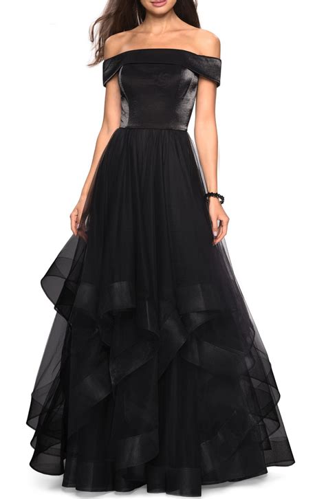 La Femme Off The Shoulder Evening Dress In Black Modesens