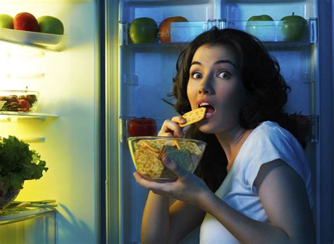 Comer Tarde Afecta A Nuestras Bacterias Y Nos Crea Problemas Metab Licos