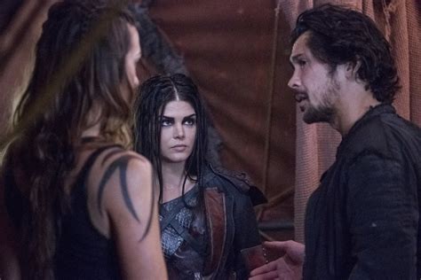 The 100 Octavia And Bellamy With Echo