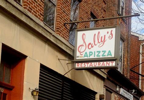 The Definitive Guide To New Haven Pizza New Haven Pizza Pizza Pizza