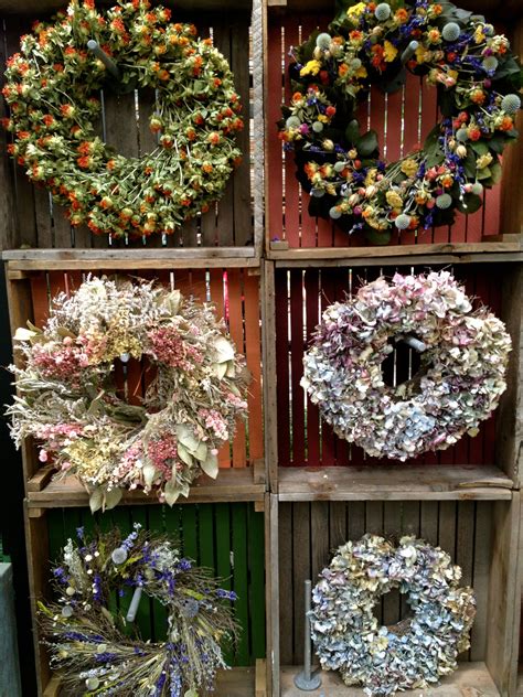 Selling Wreaths At Craft Shows Craft Kwl