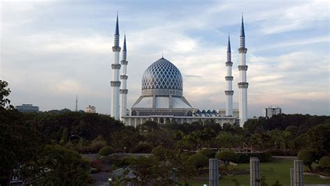 Masjid Sultan Salahuddin Abdul Aziz Shah Blue Mosquemasjid Biru