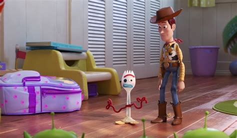 Review Toy Story 4 No Forks Left To Give Movie Show Plus