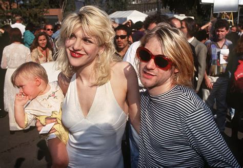 Kurt cobain was lead singer, guitarist, and songwriter for grunge rock band nirvana. Tochter von Kurt Cobain mag Nirvana nicht - B.Z. Berlin