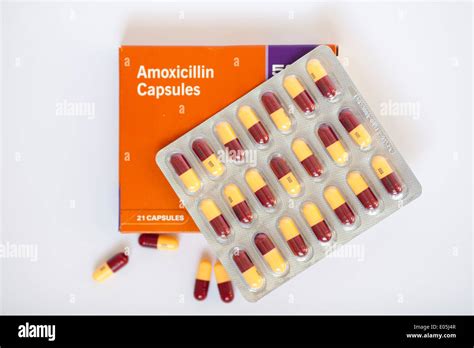 Amoxicillin Antibiotic Tablets Uk Stock Photo Alamy