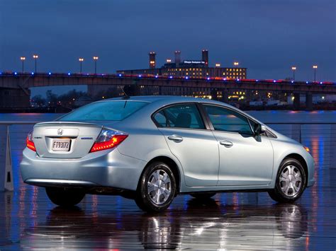 Originally i was looking for insights, but the price was cheaper for the civic hybrid with the same engine. 2012 HONDA Civic Hybrid Japanese car photos