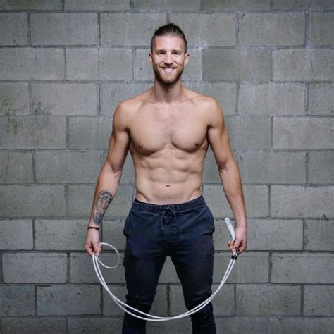 how to get a body like a male fitness model jump rope dudes