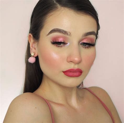 21 Lovely Ideas For Prom Makeup The Glossychic