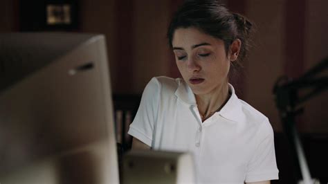 Natalia Dyer Sexy Yes God Yes 2017 1080p Deepnudeappdownload