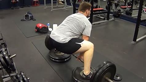 Tip The Sumo Deadlift From Deficit Deadlift Powerlifting Gym Life