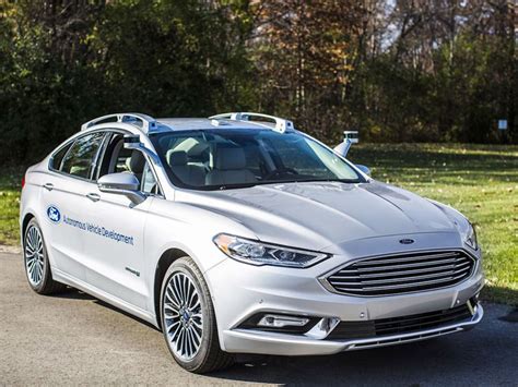Wie sind eure erfahrungen mit dem ford mondeo? Ford Fusion Hybrid: Detroit Auto Show 2017 | autozeitung.de