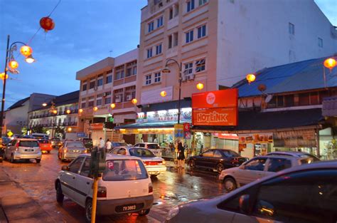 Kuala terengganu's sultan mahmud airport ( tgg ) has around half a dozen flights per day to kuala lumpur (1 hour) on malaysia airlines and airasia. Our Journey : Terengganu Kuala Terengganu - Chinatown ...