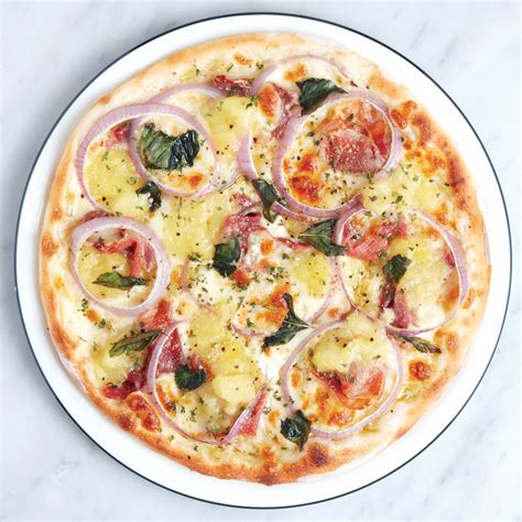 Takeaway 2021 Pizza Restaurants HK Irresistible Italian Pizzas