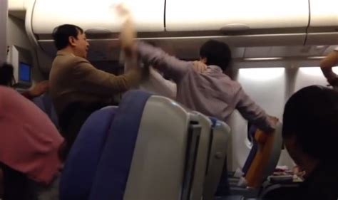 Passengers Behaving Badly 5 Extremely Unruly Airline Passengers