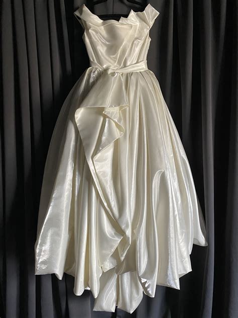 To further glamorize the piece, the designers. Vivienne Westwood Dita von Teese's wedding dress Used ...