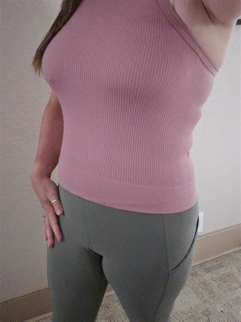 Good Morning Just Showing Off Some Daily Iowa Milf Wear For You Have A Great Hump Day 42f R