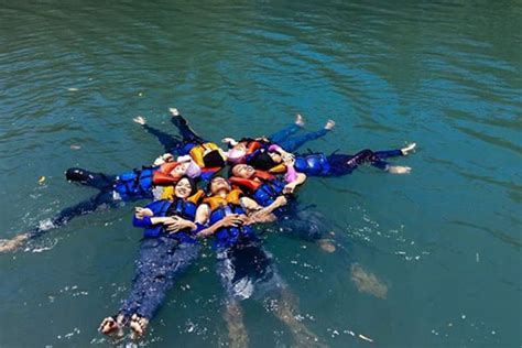 Diantaranya ialah mk ramadipa asal yogyakarta yang berusia 11 tahun ataupun abimanyu fermadi yang masih berumur 7 tahun. Tiket Masuk Tlatar Boyolali 2020 / Harga Tiket Masuk Royal Water Adventure Sukoharjo 2020