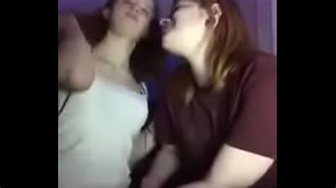 Periscope Girls Kissing Gf Xxx Videos Porno Móviles And Películas Iporntv