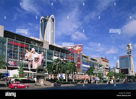 Thailand Bangkok Central World Shopping Centre Street Scene Stock