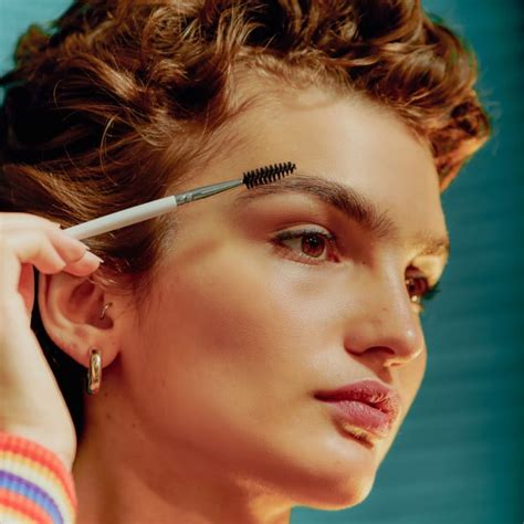 Eyebrow Growth Serums That Will Give You The Thickest And Fullest Brows